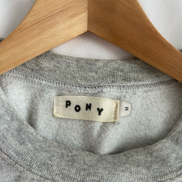 « Started from the bottom » sweater by artist PONY - Picture 4 of 9